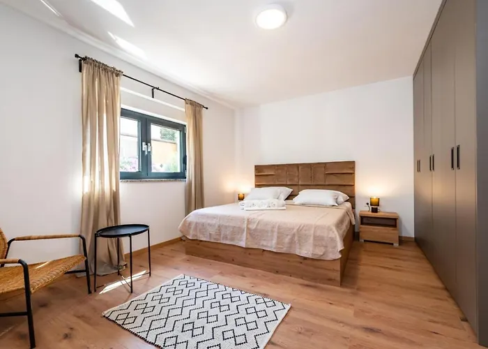 Marta Appartement Mandre