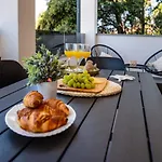 Marta Apartman