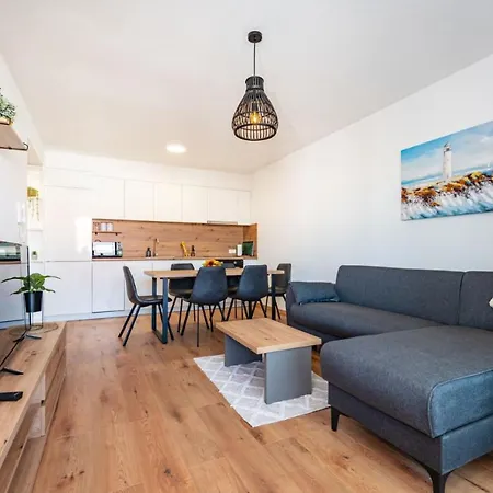 Marta Apartman